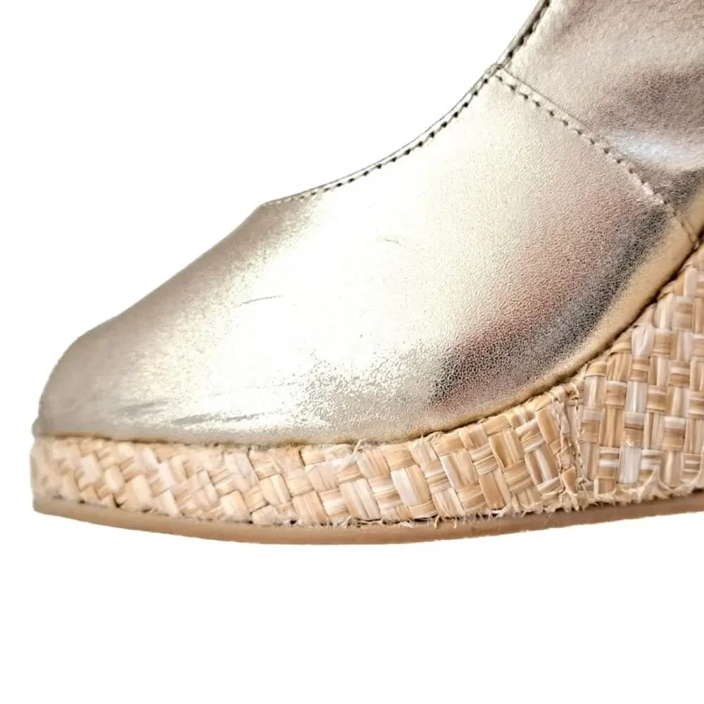 Lilly Pulitzer Kristin Gold Metallic Wedges Heels Size 8.5 Sling Back Peep Toe